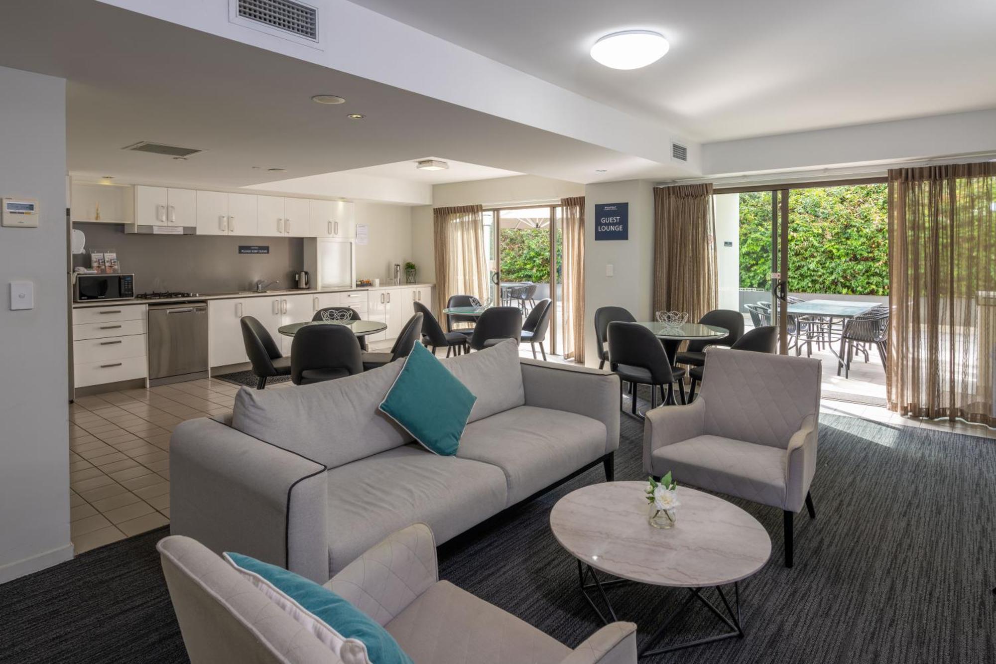 Essence Apartments Chermside Брісбен Екстер'єр фото
