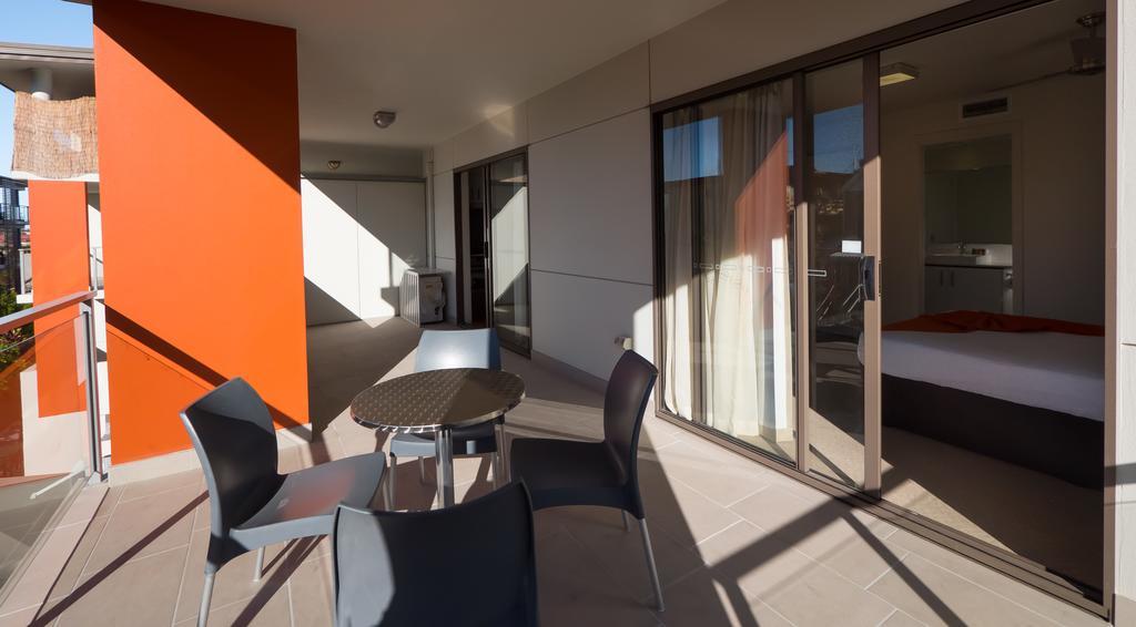 Essence Apartments Chermside Брісбен Екстер'єр фото